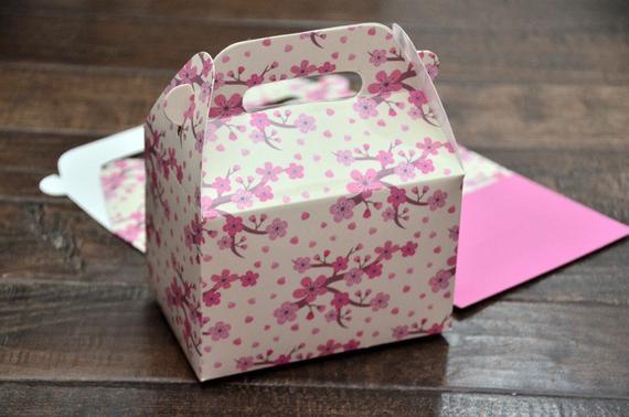 Cherry Blossoms Sakura Favor Boxes / Treat Boxes / Gift Boxes