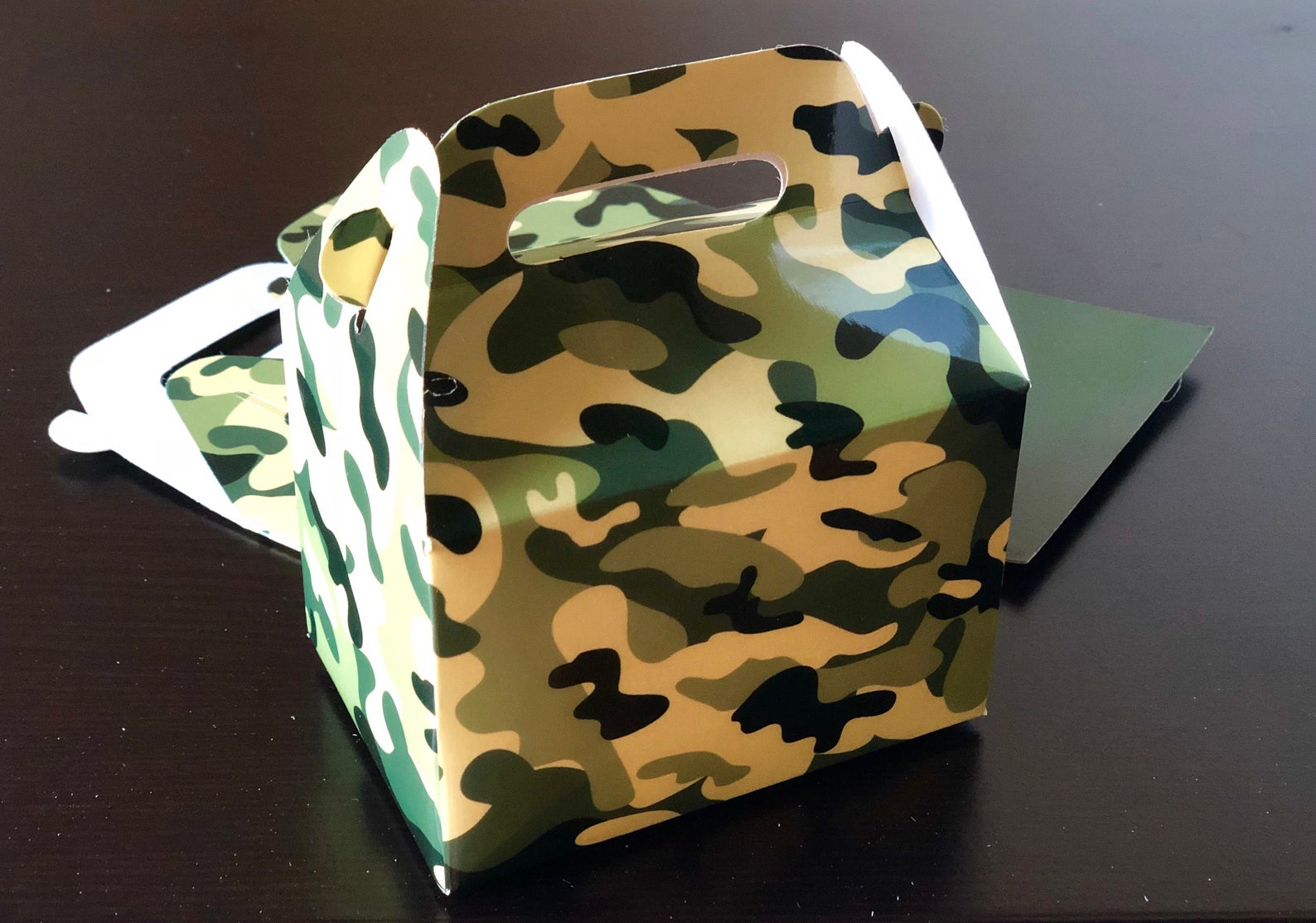 Camouflage Army Military Favor Boxes Favor Boxes / Treat Boxes / Gift Boxes